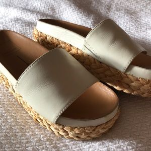 Woven platform slide